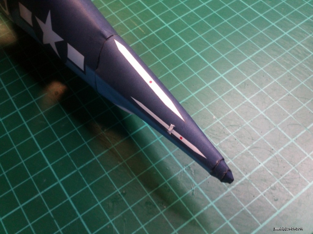 f4u027