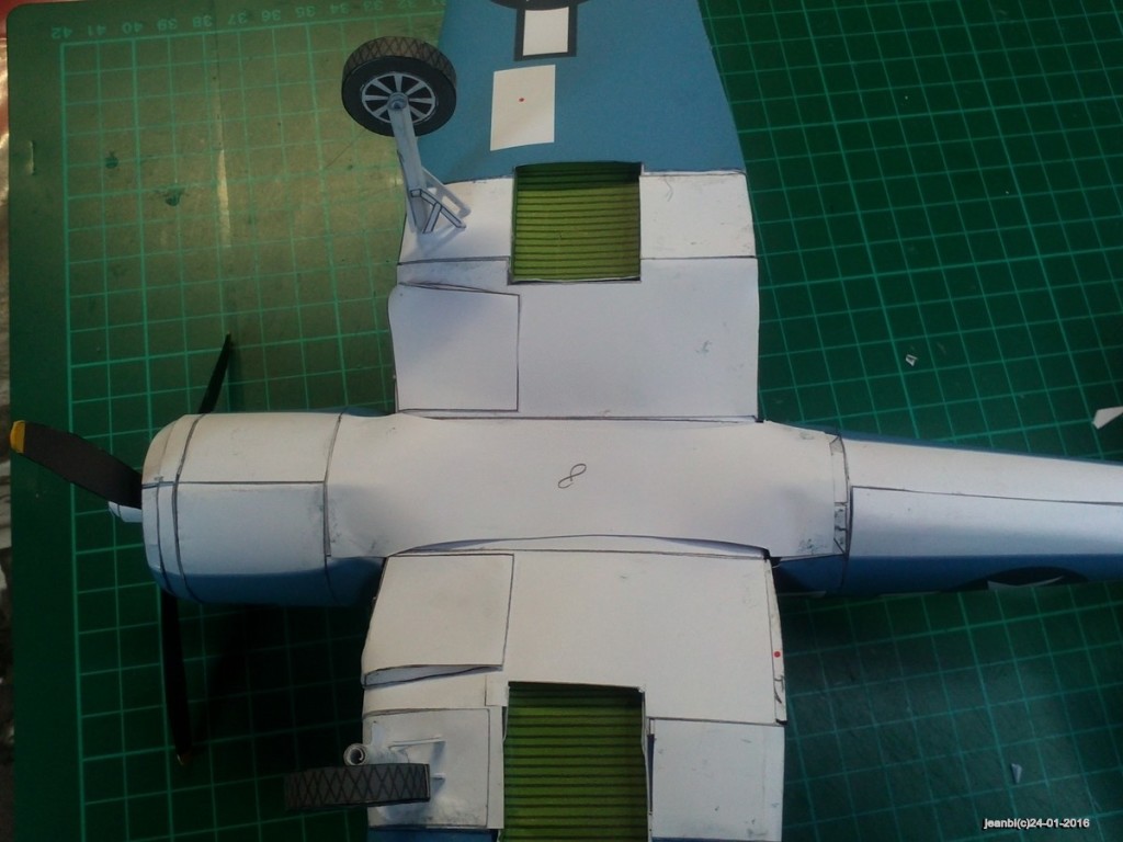 f4u047
