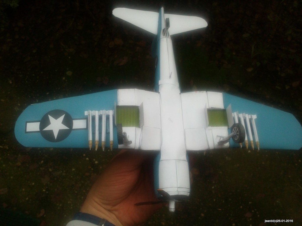 f4u068